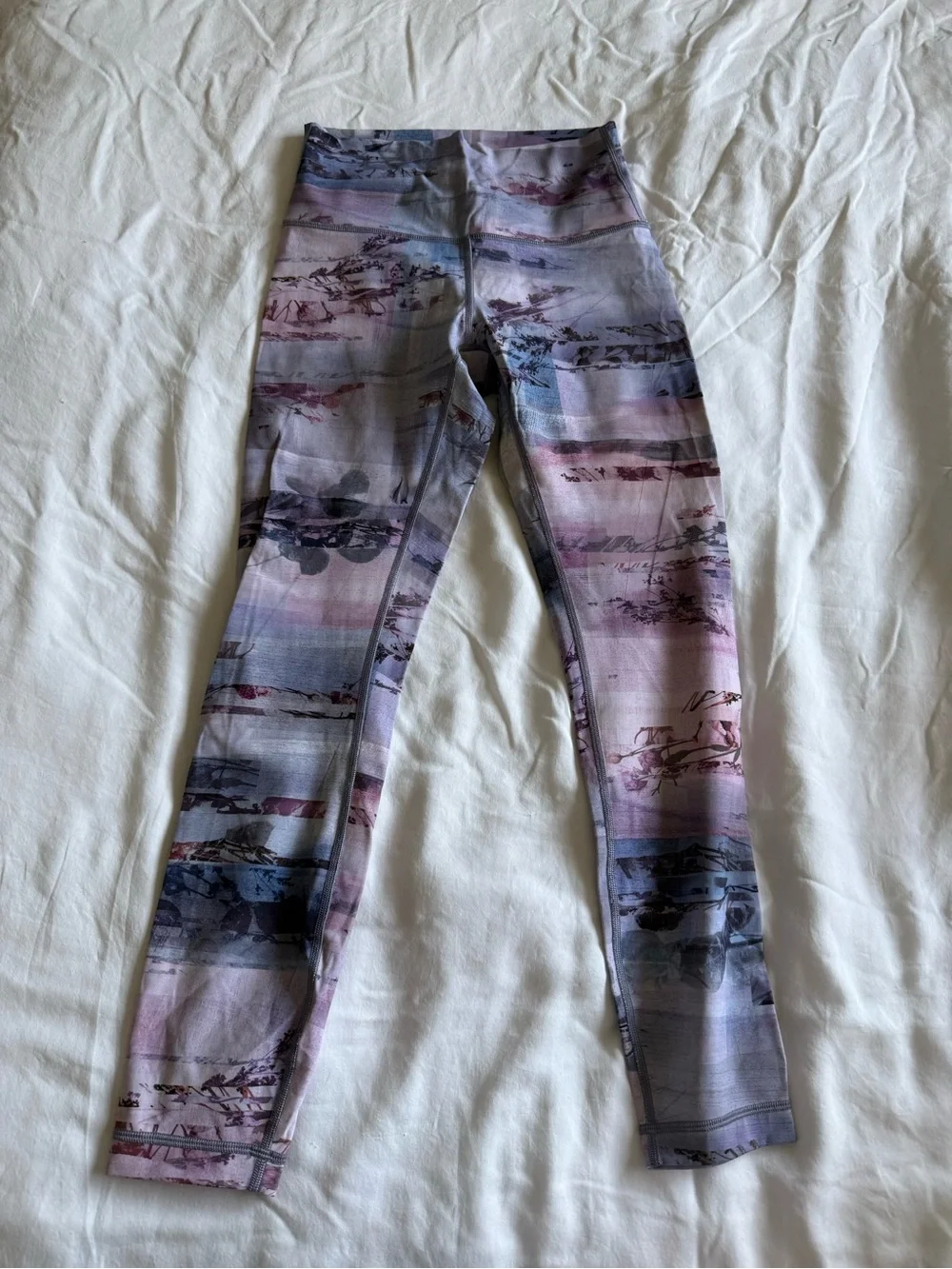 lululemon Wunder under leggings 25”